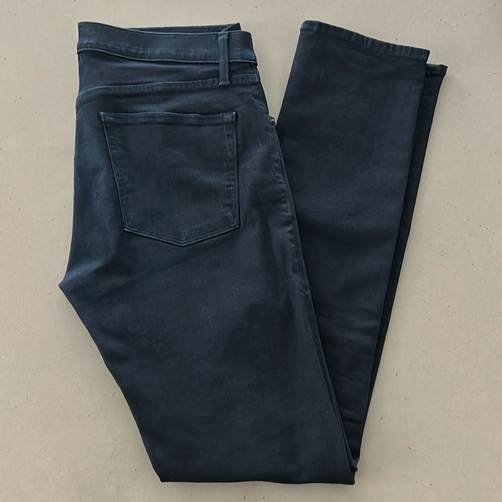 J Brand Tyler Slim Fit Jeans in Kalligo | Size 33